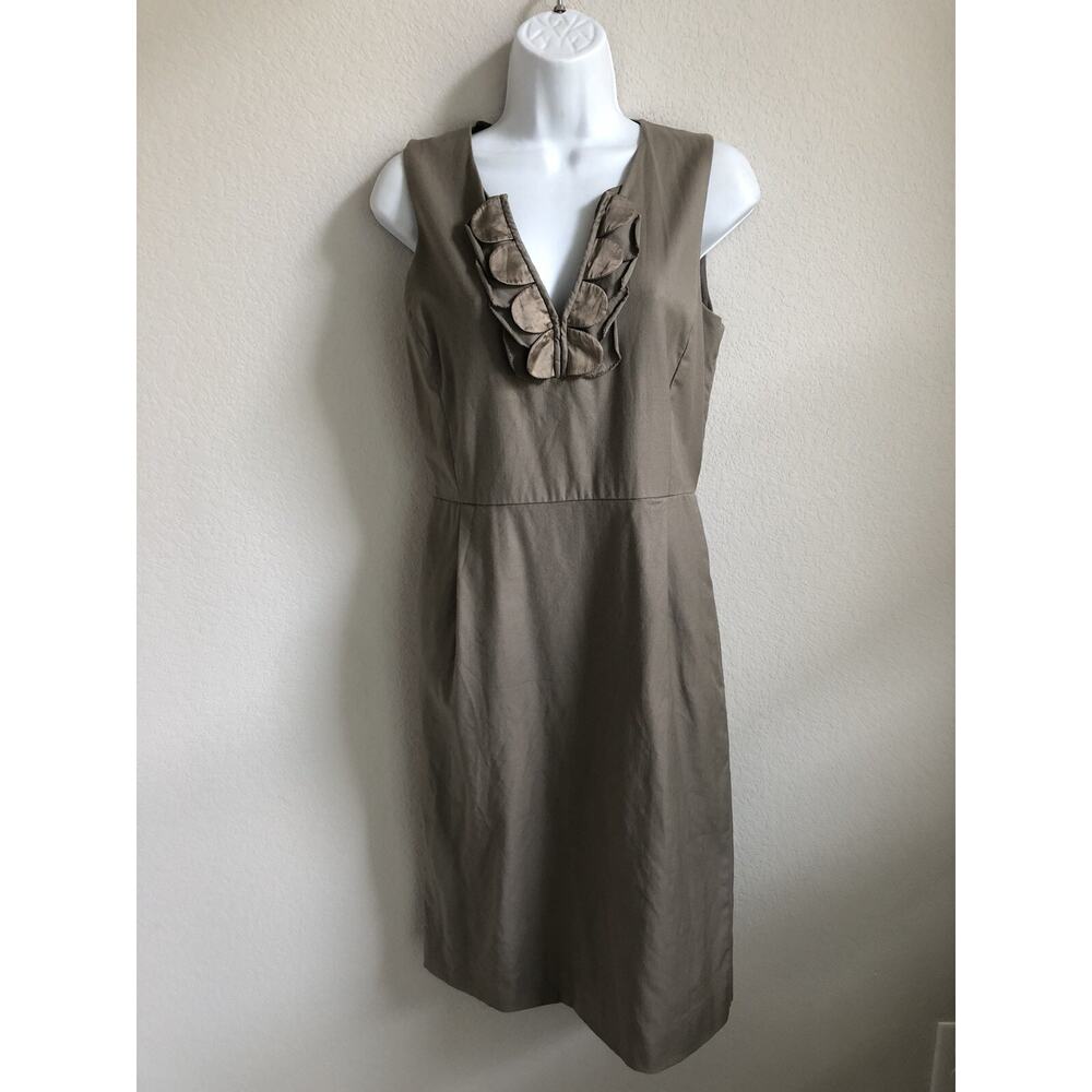 J. Crew Beige 100% Wool Sleeveless Sheath Dress V-Neck Layered Skirt Size 4